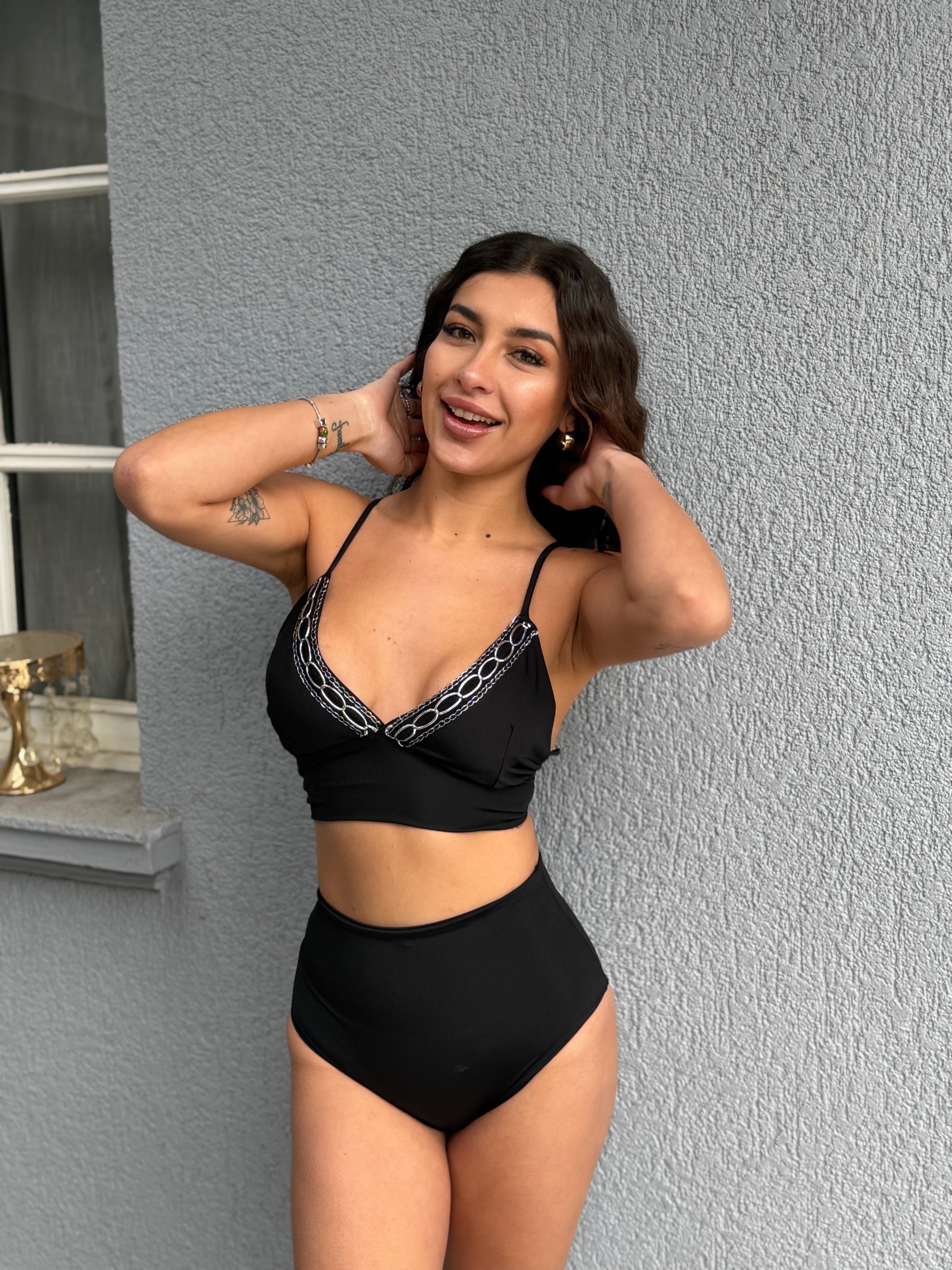 TOP MAITE STRING + BOTTOMS VINTAGE SIN PRETINA