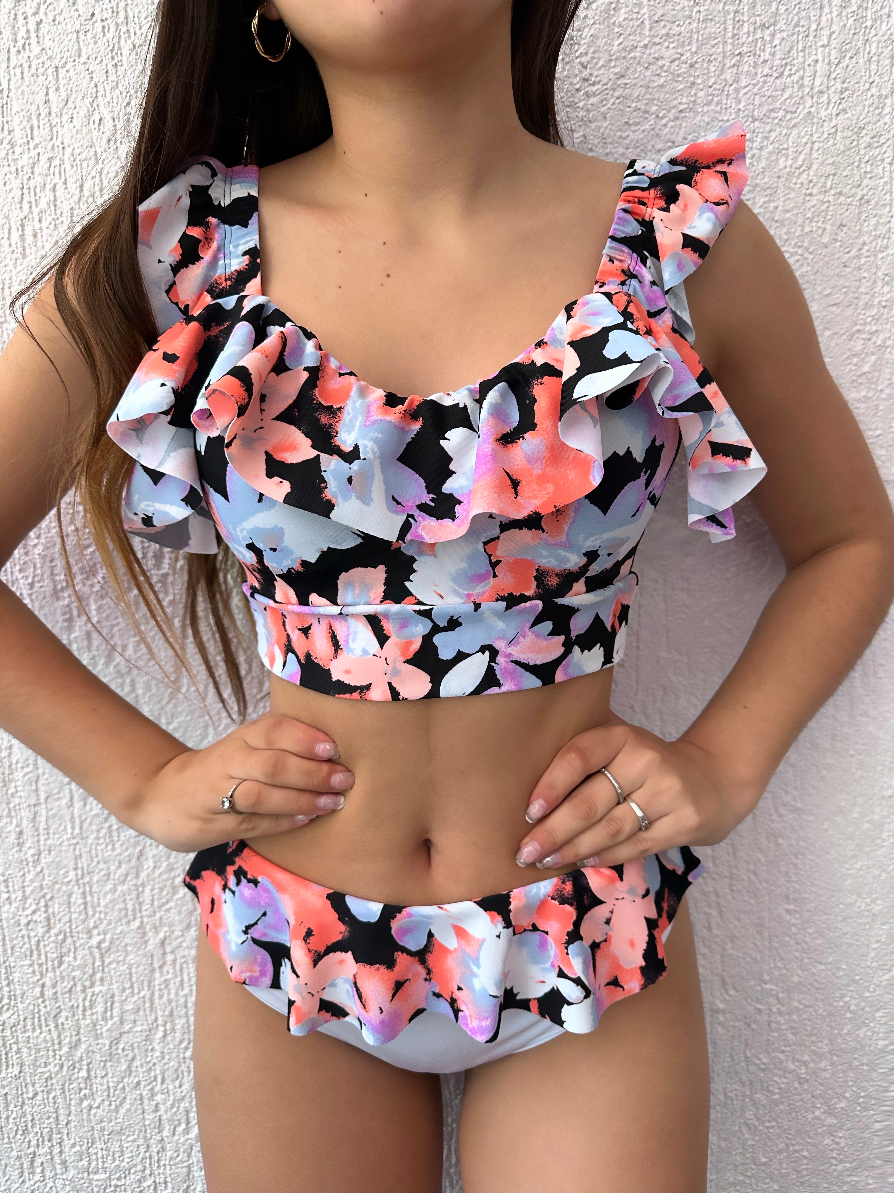 TOP SELENA ESTAMPADO A ELECCIÓN + BOTTOMS VOLADOS A ELECCIÓN