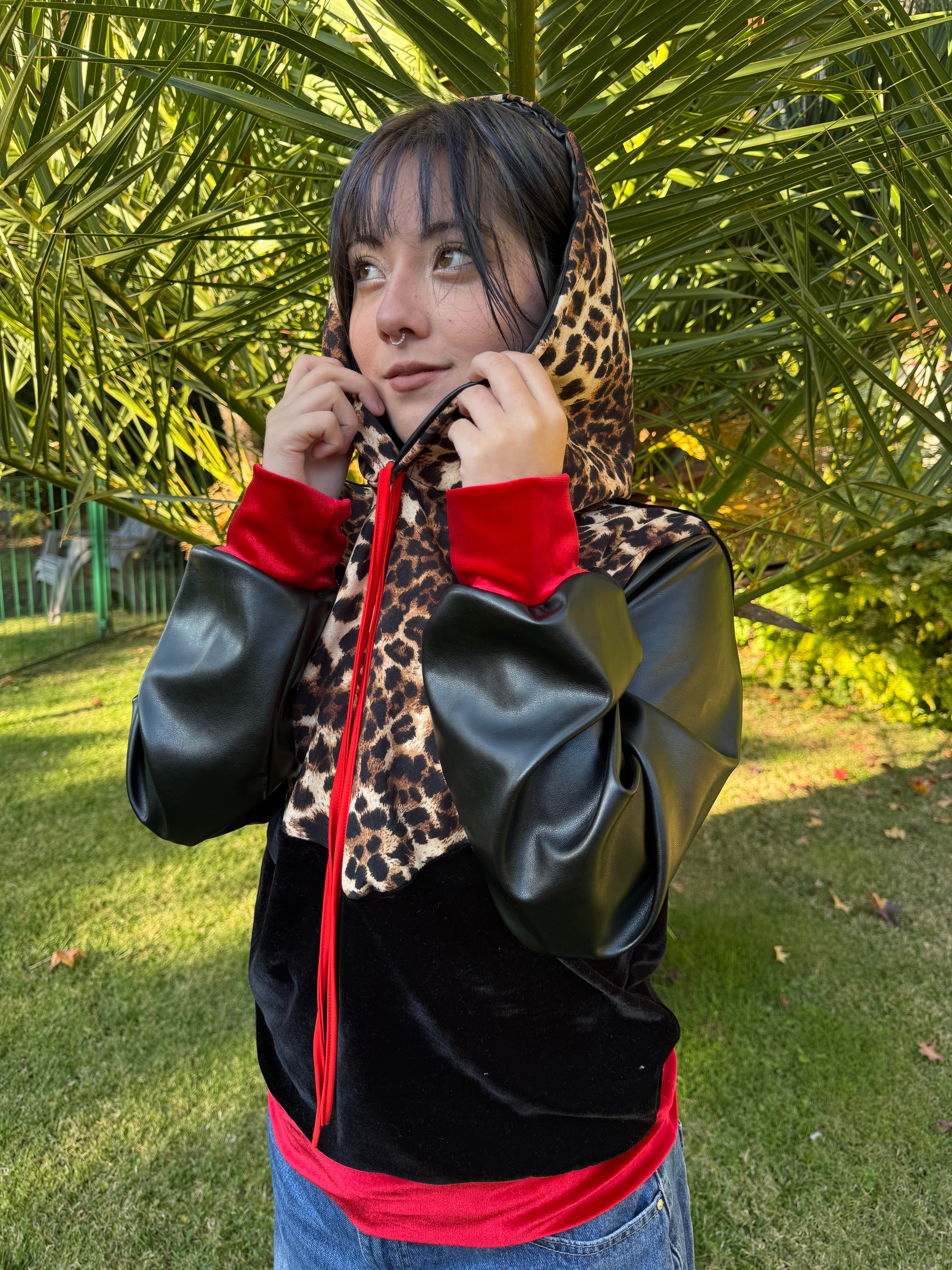 POLERON ROCK LEOPARD