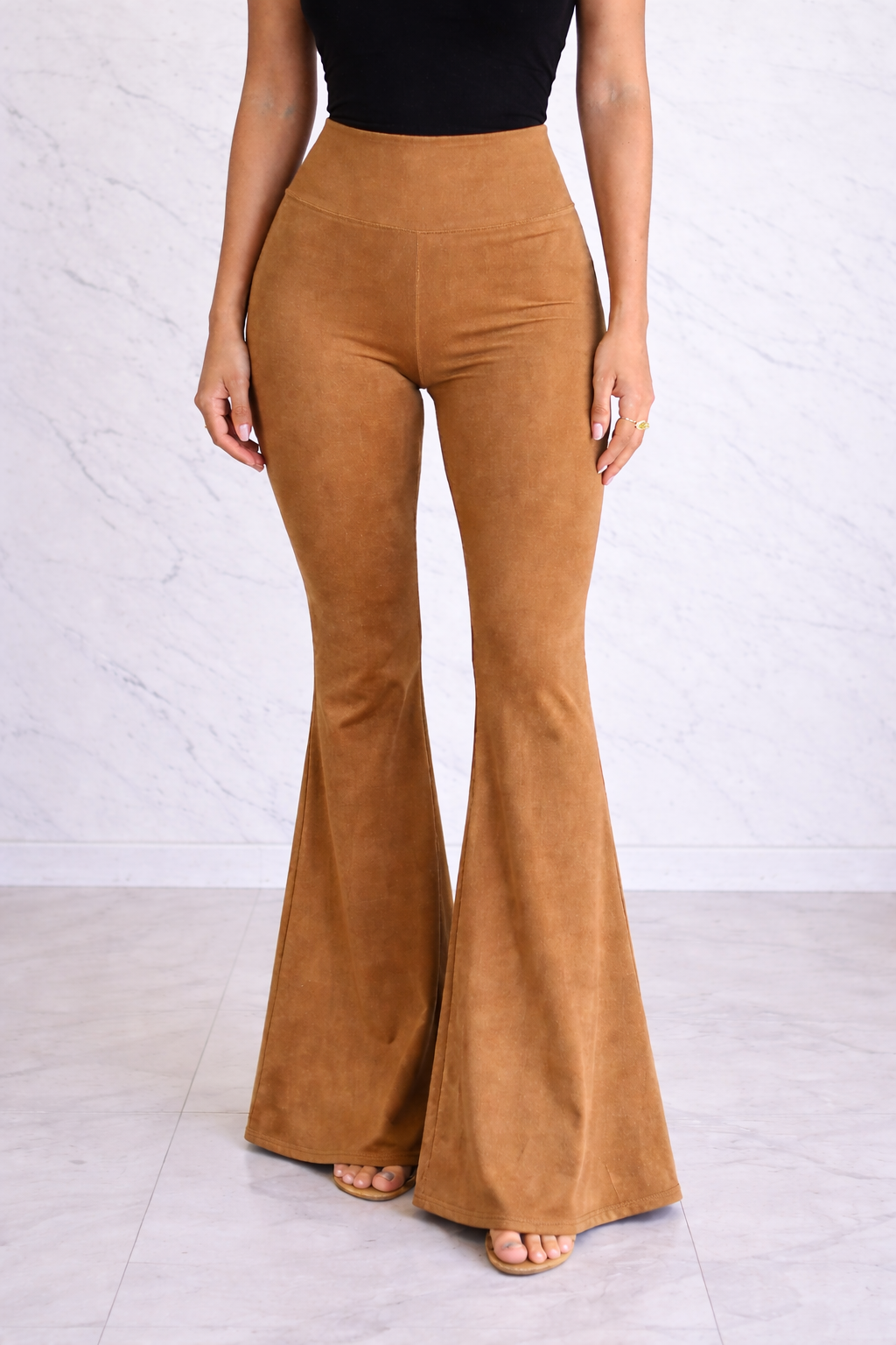 CALZA MAXI FLARE SUEDE COLOR A ELECCION