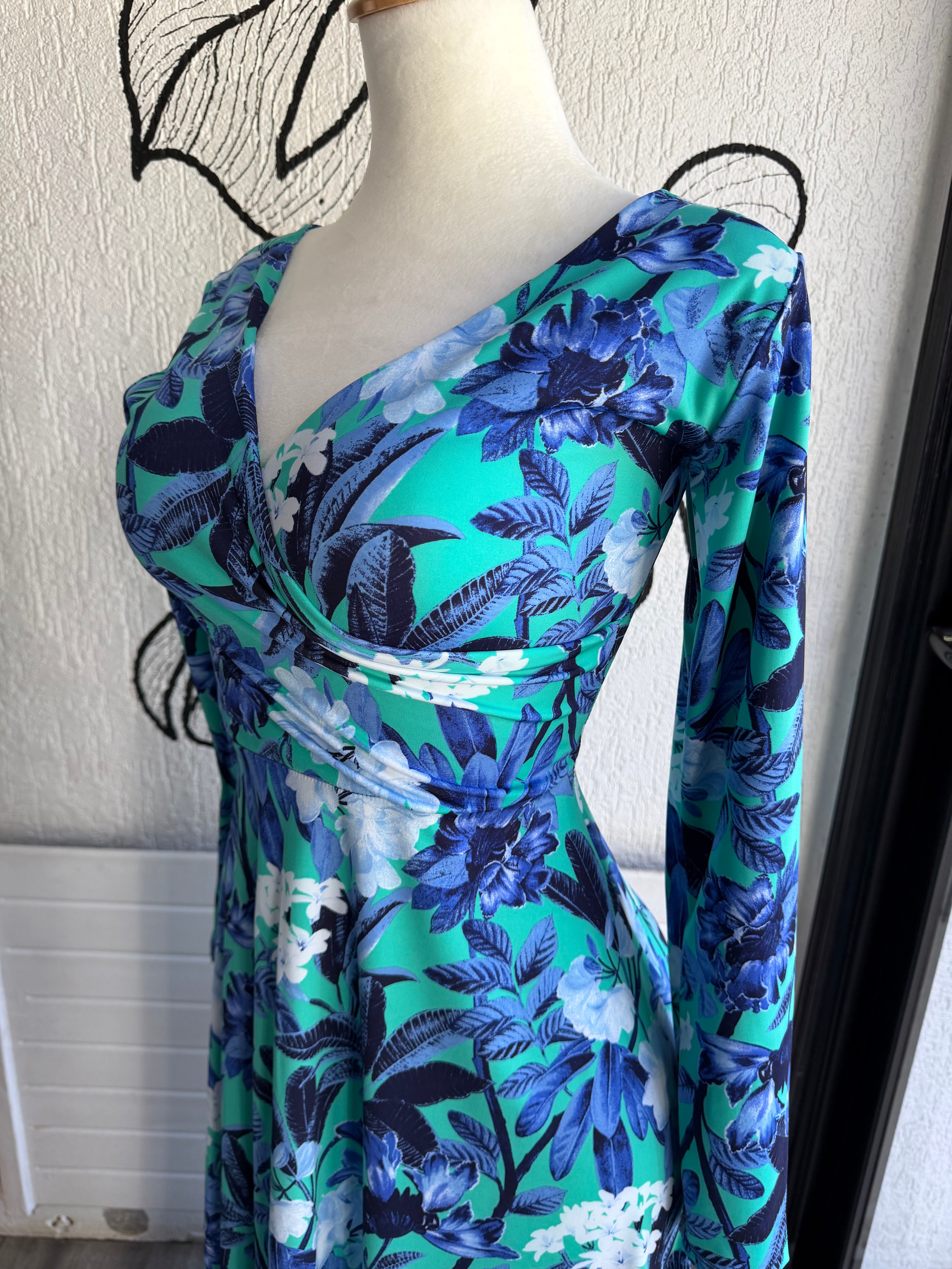MAXI DRESS CRUZADO MANGA LARGA ESTAMPADO A ELECCION