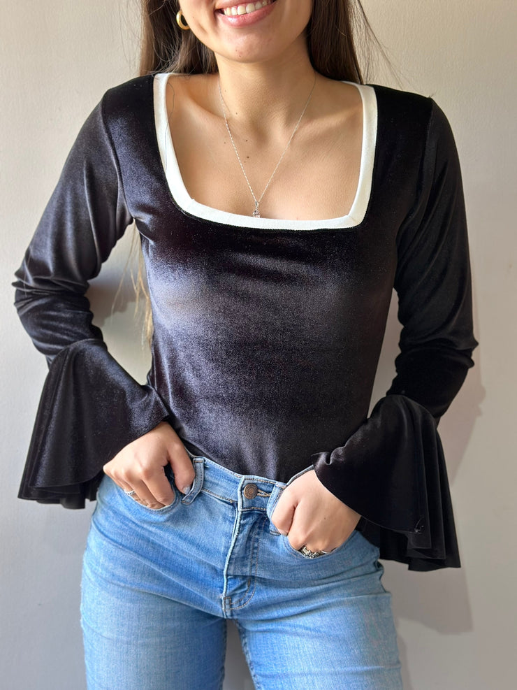 BODY O POLERA MAGNO BLACK CLASSIC