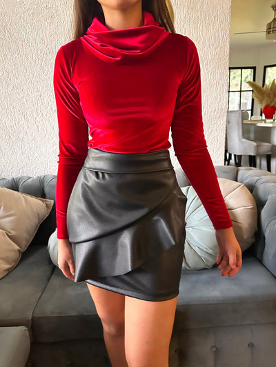 PACK BODY CUELLO ANCHO VELVET + FALDA ROSALIA