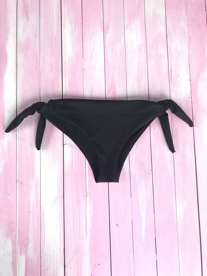 BOTTOMS AMARRAS COLOR A ELECCIÓN 