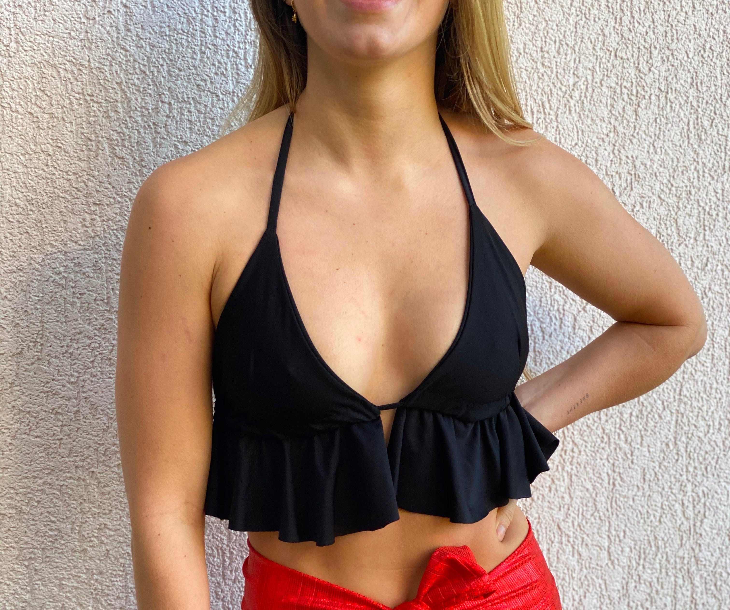 TOP TRIÁNGULO VOLADOS