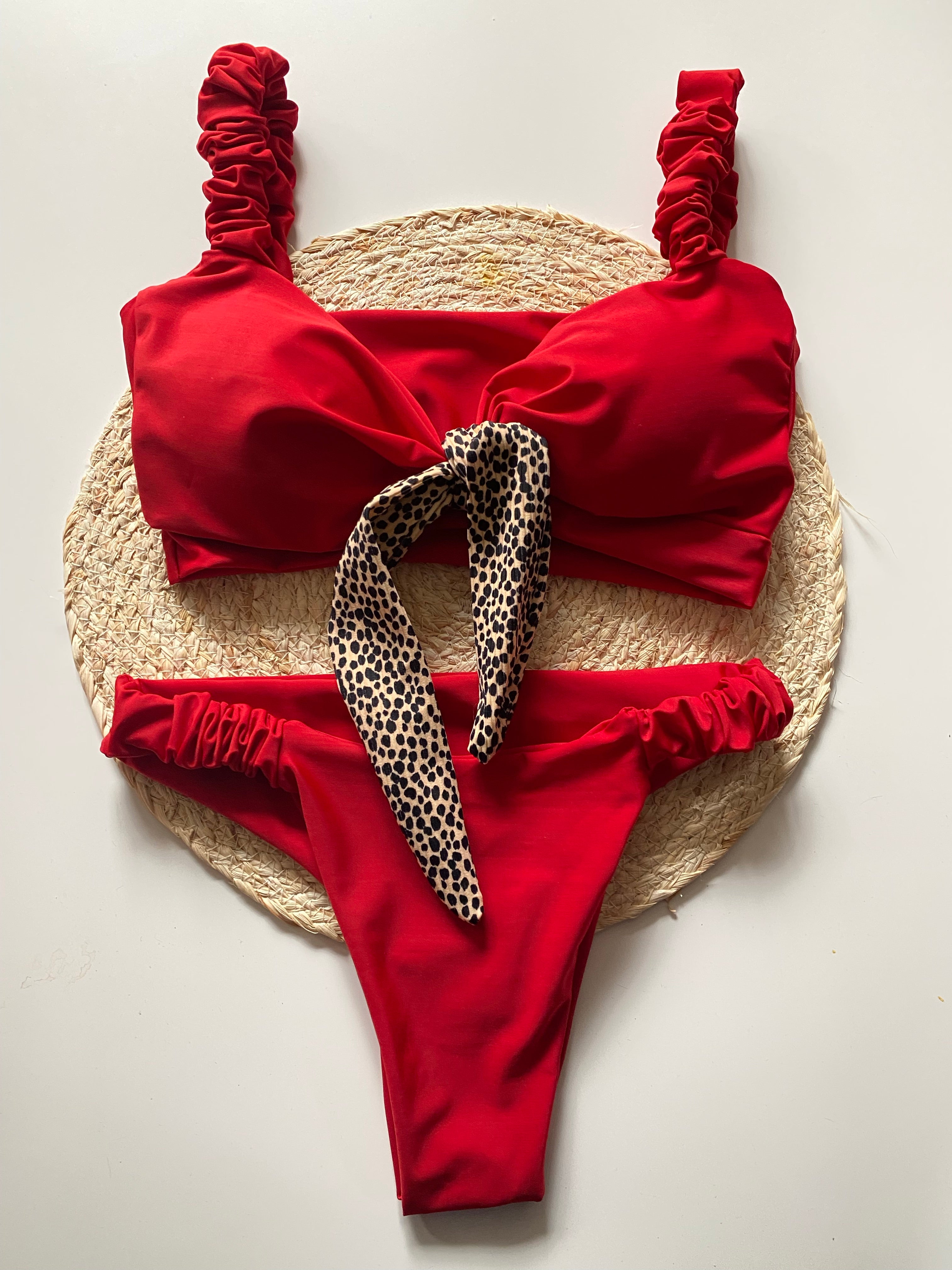 TOP NINA COLOR A ELECCIÓN + BOTTOMS NINA A ELECCION