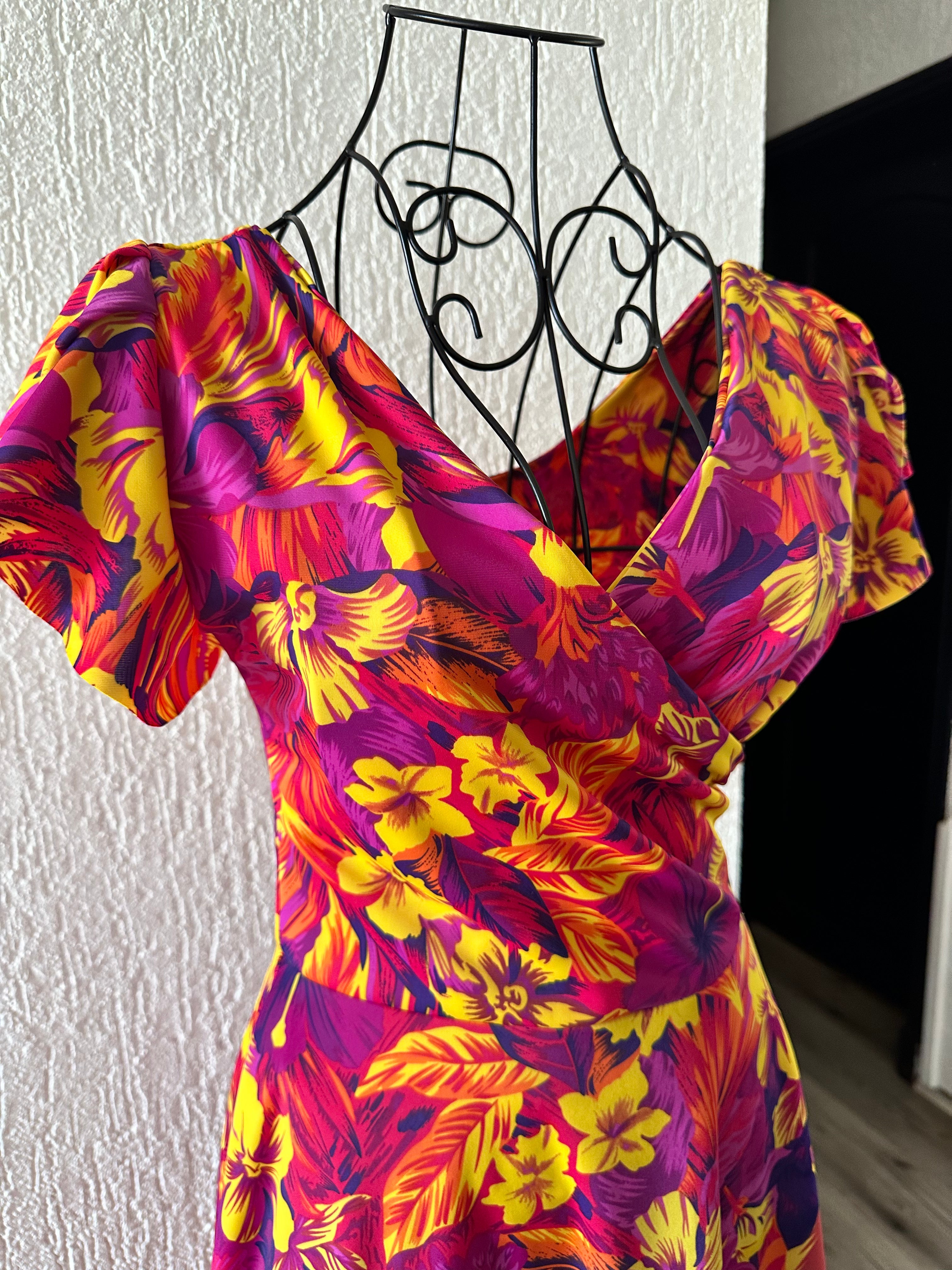 MAXI DRESS CRUZADO ESTAMPADO A ELECCIÓN