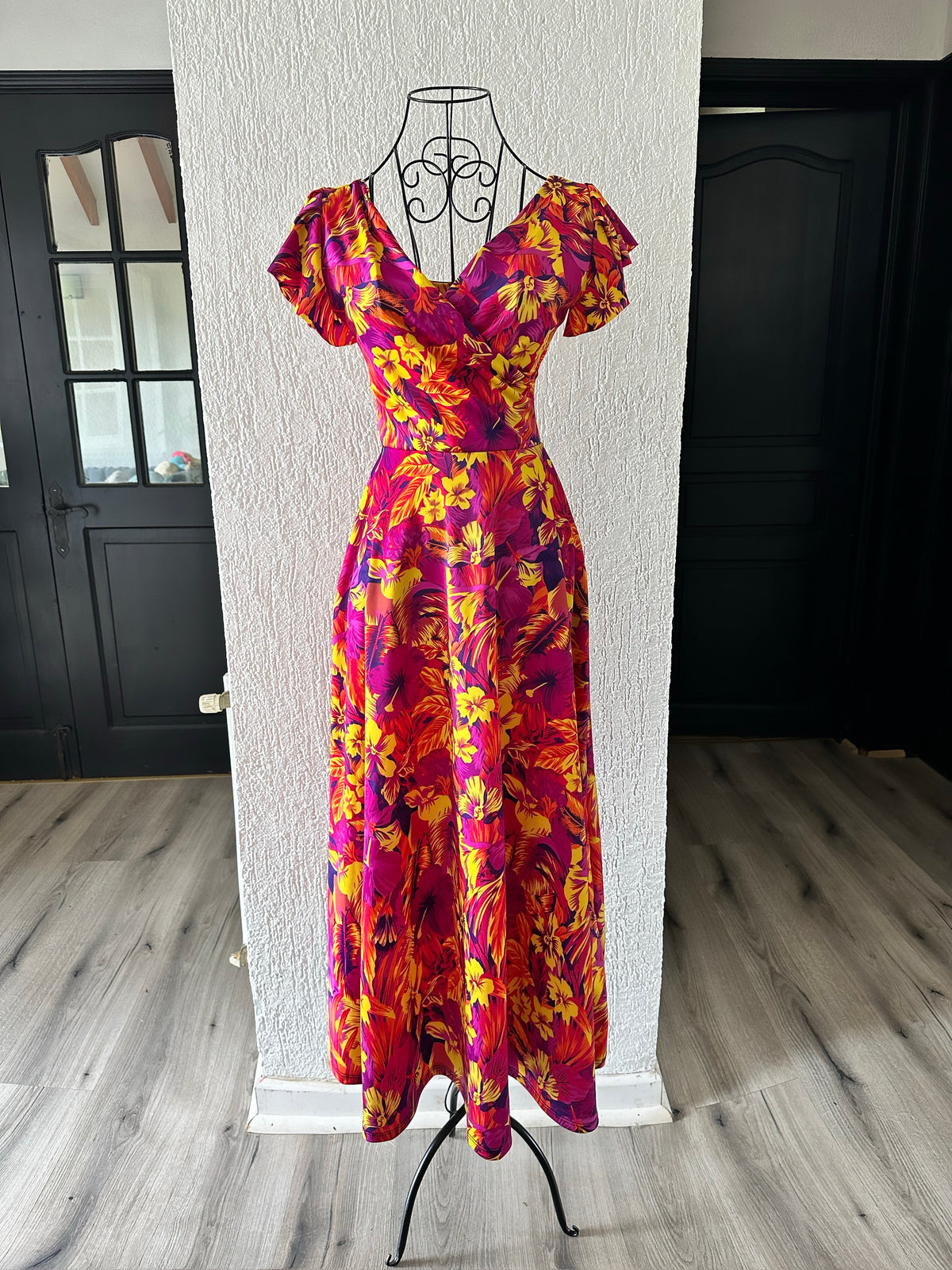 MAXI DRESS CRUZADO ESTAMPADO A ELECCIÓN